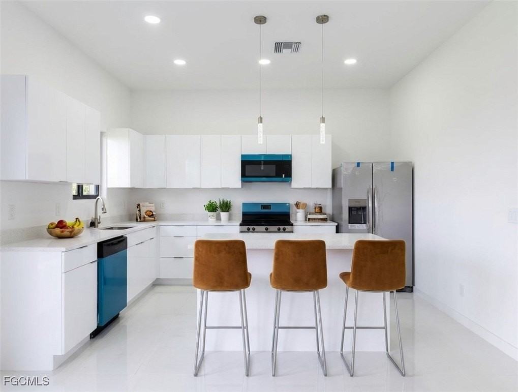 4116 Nw 20th Ter - Photo 7 of 25