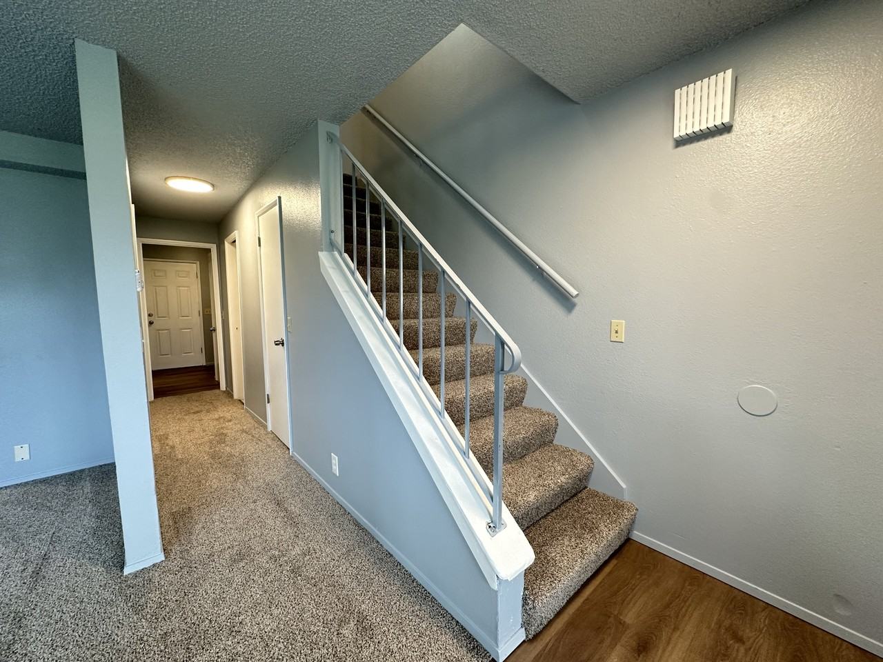 210 W Pacific Ave #1 - Photo 6 of 21