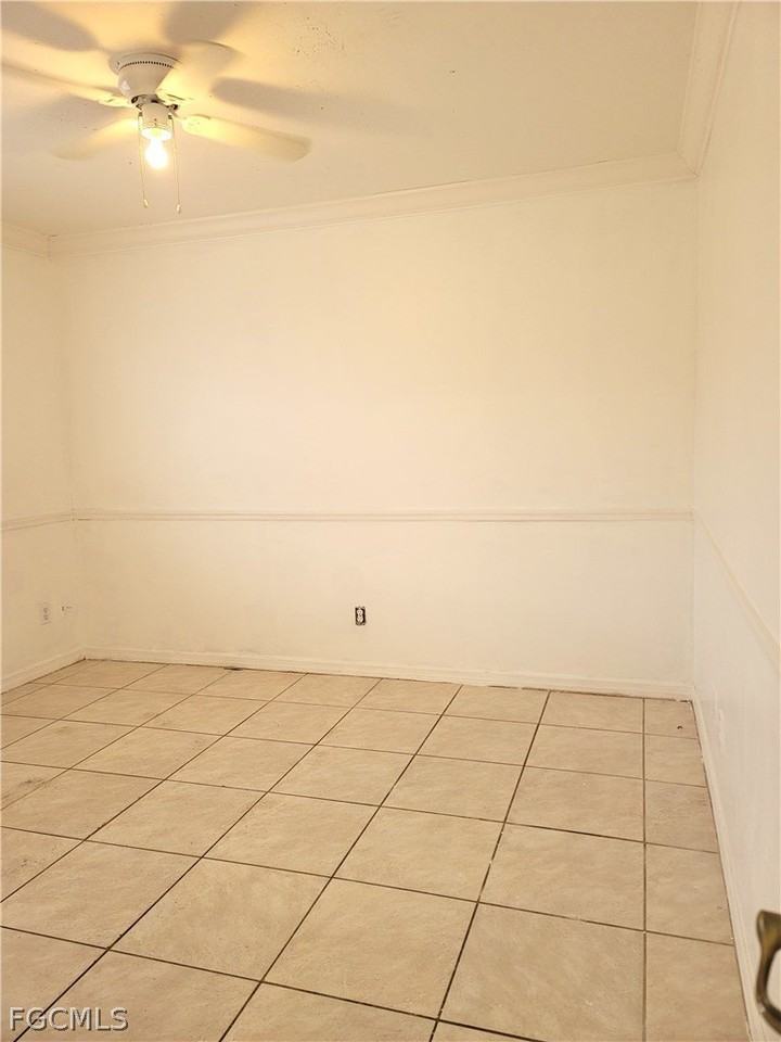 1014 Country Club Blvd #2 - Photo 6 of 10