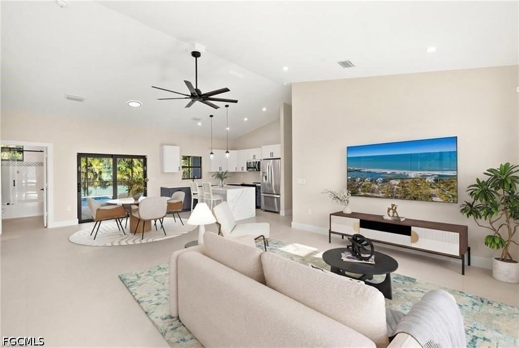 1008 Nw 36th Pl - Photo 4 of 30