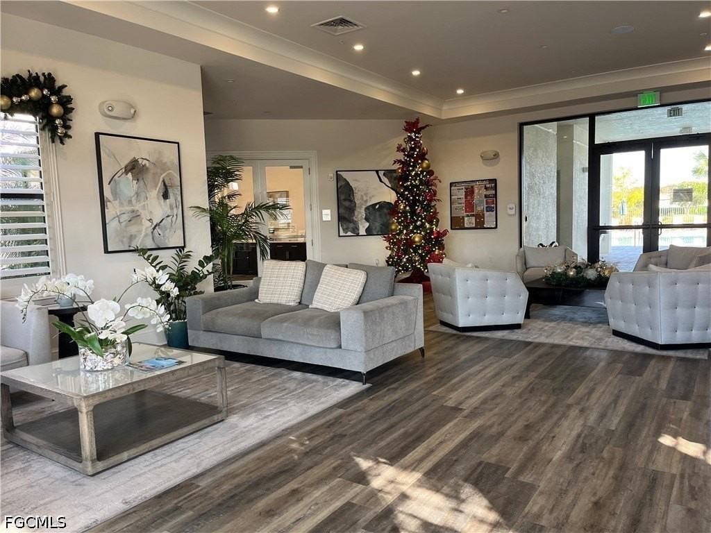 14662 Cantabria Dr - Photo 6 of 49