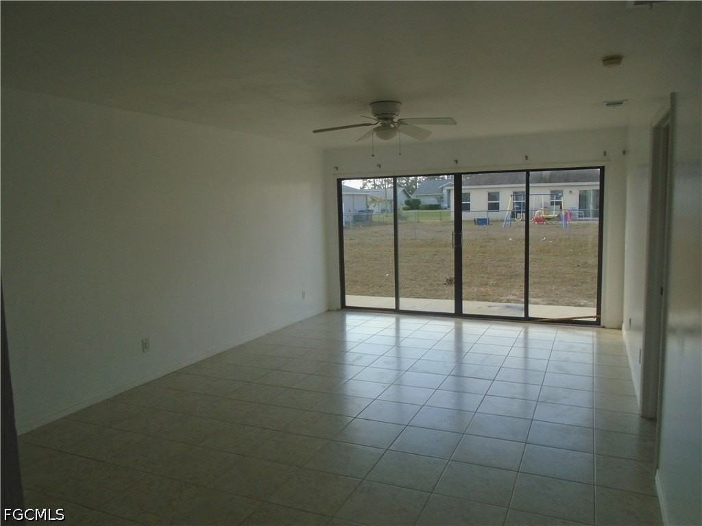 1226 Sw Trafalgar Pkwy Unit 1228 - Photo 7 of 14