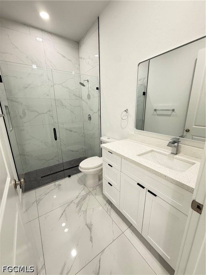 1253 Columbus Blvd - Photo 7 of 11