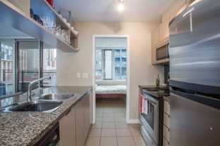 1082 Freesia - Photo 1 of 1