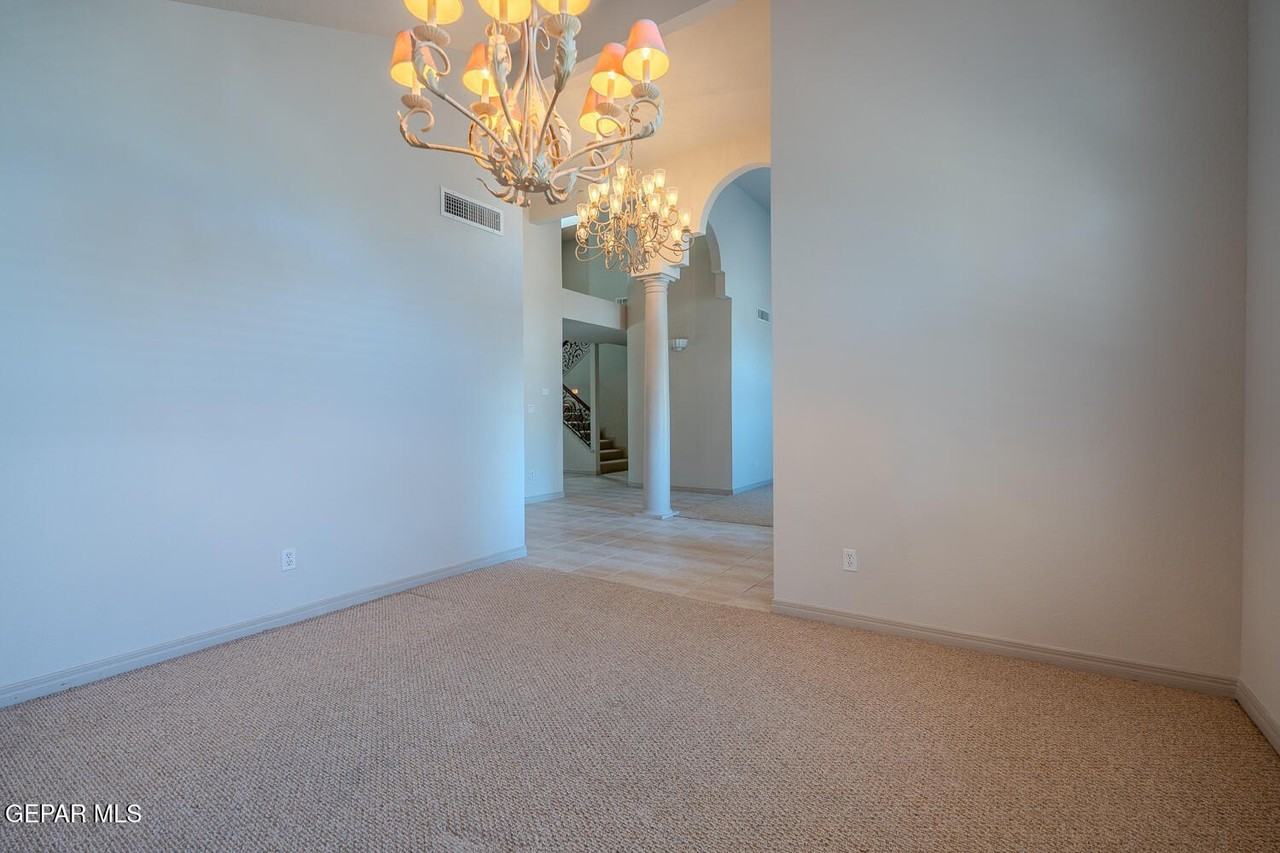 2066 Paseo Del Prado Dr - Photo 6 of 50