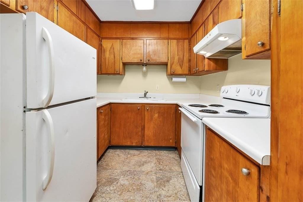 505 1st Ave - Photo 3 of 7