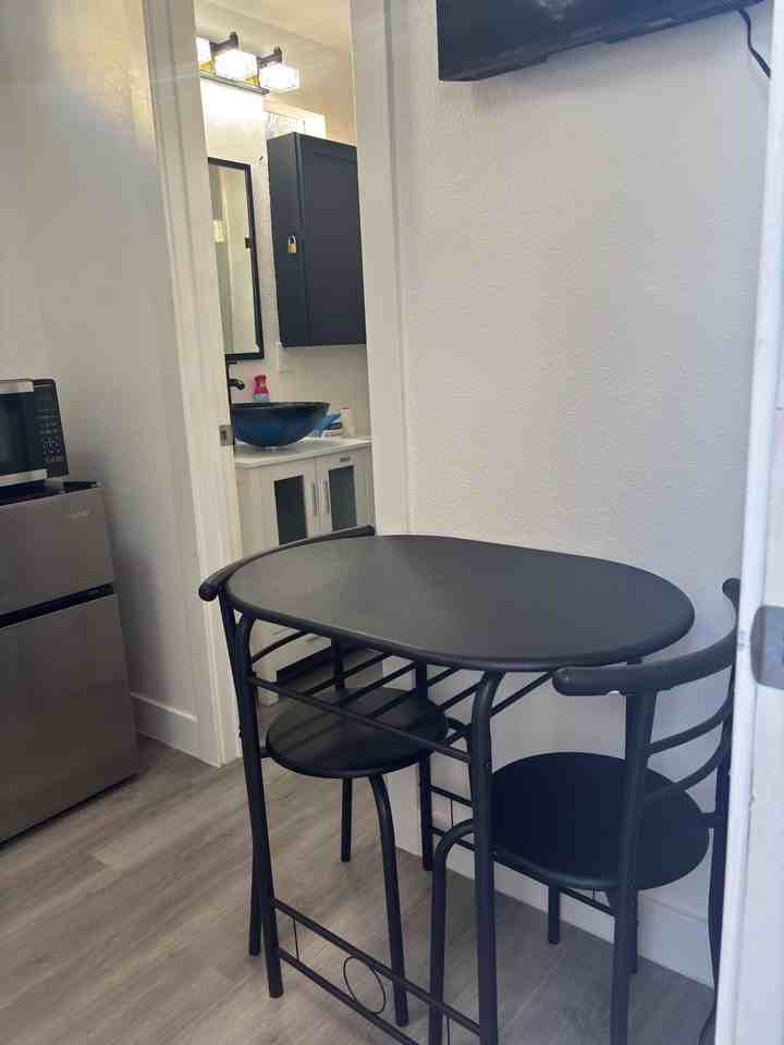 Norco Dr - Photo 3 of 8