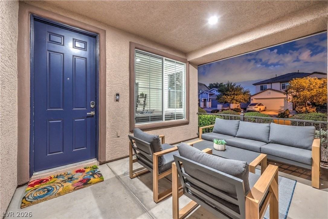 10762 Flame Vine Ct - Photo 4 of 44