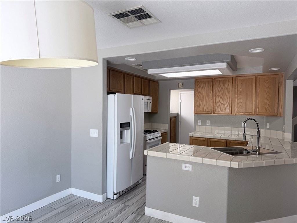 977 Plantain Lily Ave - Photo 3 of 11