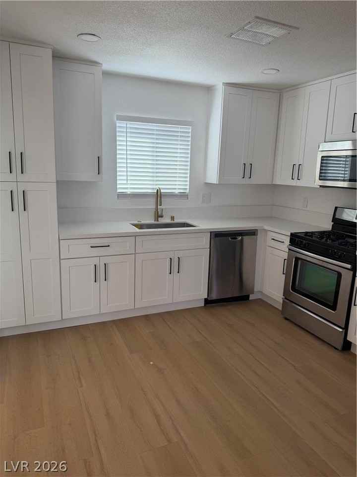 6993 Royal Meadow Pl - Photo 3 of 12