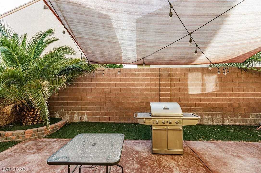 7397 San Pablin St - Photo 4 of 33