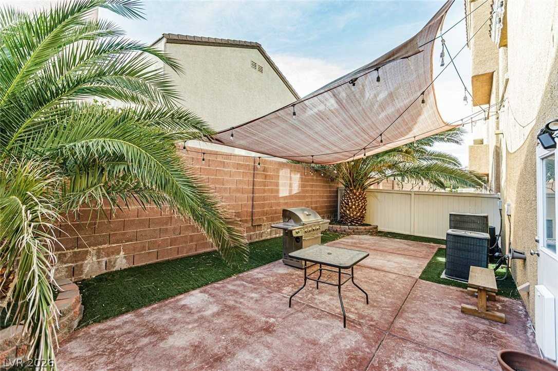 7397 San Pablin St - Photo 5 of 33