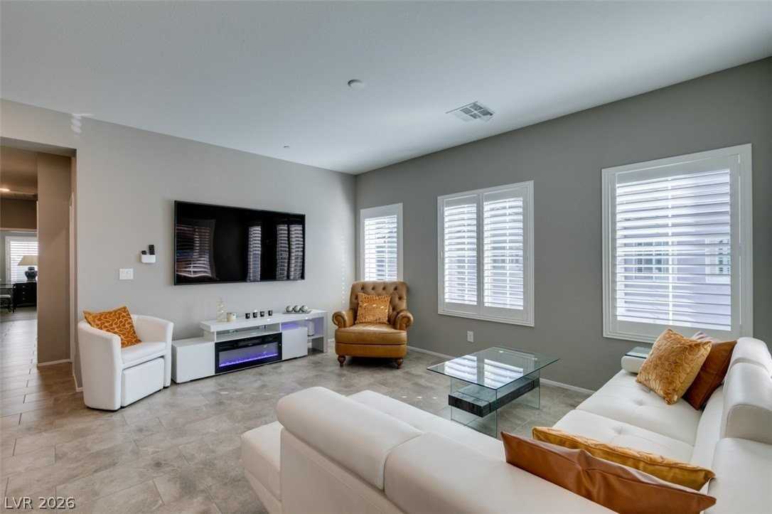 545 Teovani St #1026 - Photo 2 of 43