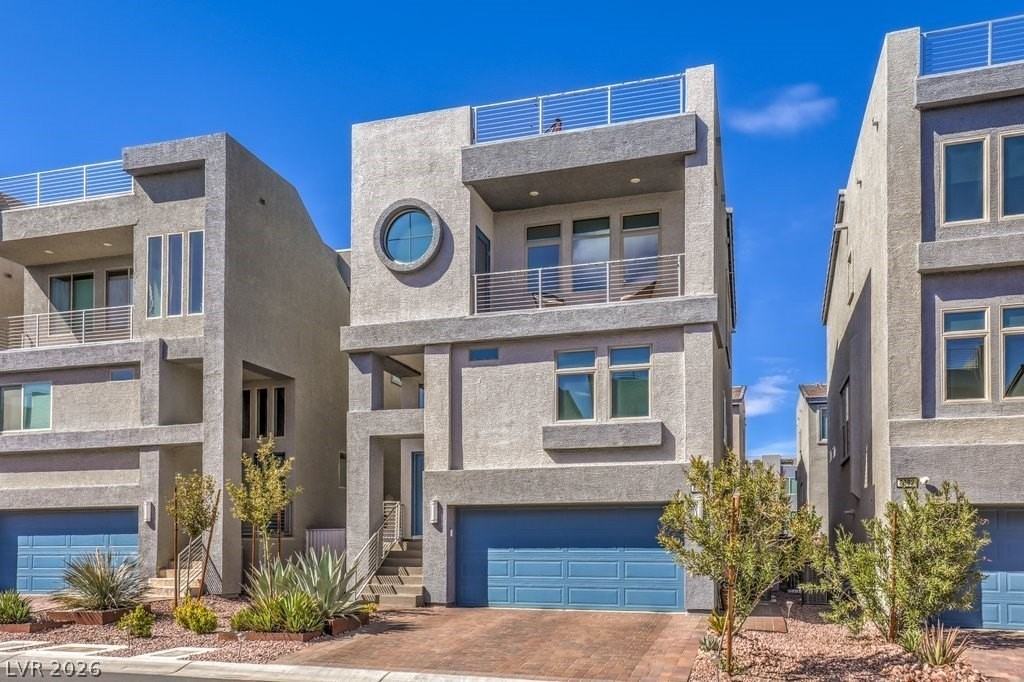 8086 Misty Canyon Ave - Photo 2 of 35