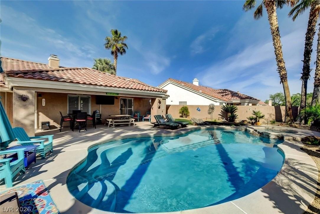 8041 Edward Baher Ave - Photo 4 of 50