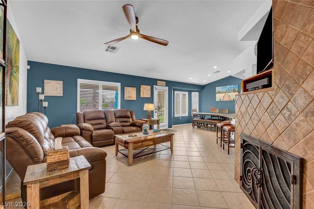 8041 Edward Baher Ave - Photo 6 of 50