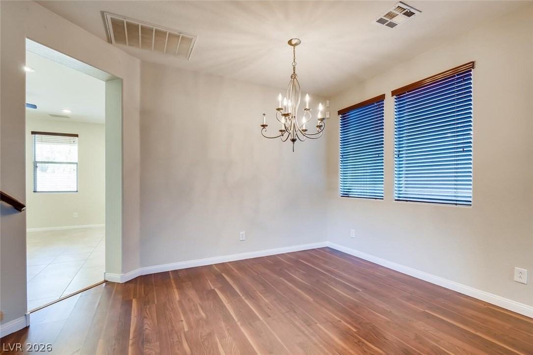 6584 Holly River St - Photo 5 of 28