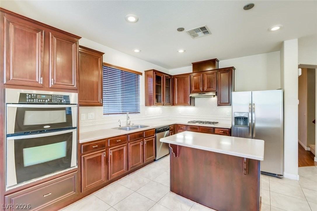 6584 Holly River St - Photo 6 of 28