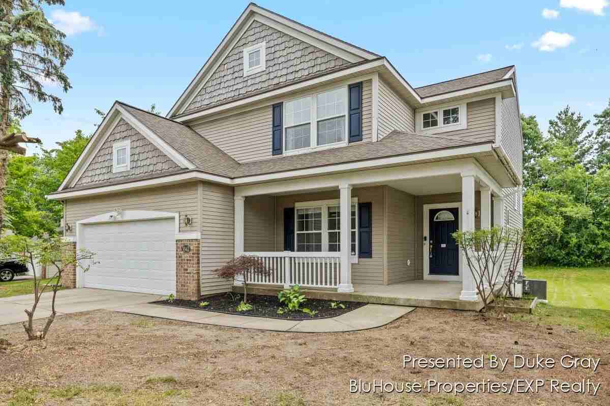 5542 Boxwood Ct Se - Photo 2 of 20