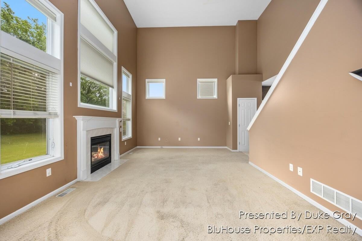 5542 Boxwood Ct Se - Photo 3 of 20