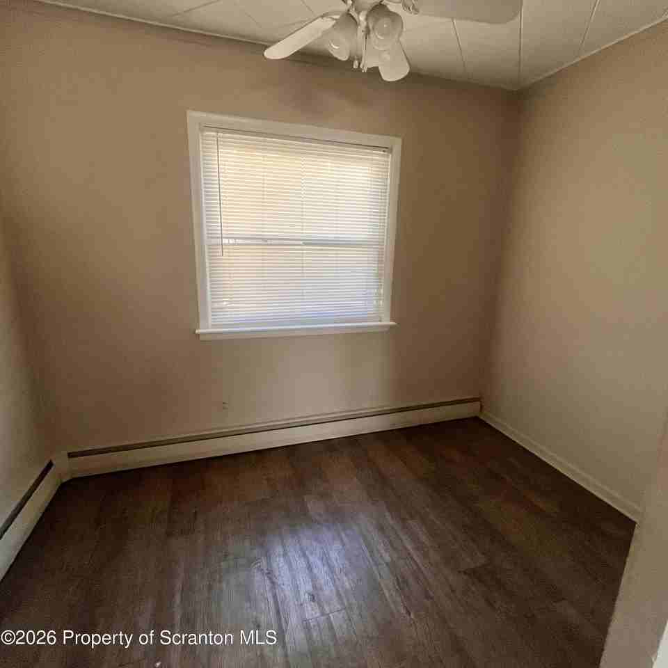 707 Prospect Ave Unit Rear - Photo 7 of 11