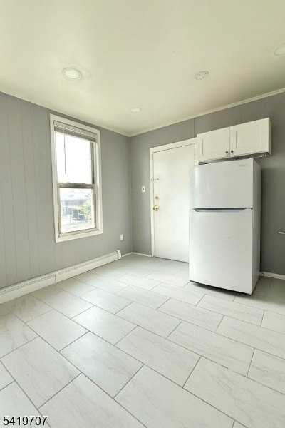 500 Bond St - Photo 4 of 17