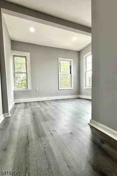 500 Bond St - Photo 7 of 17