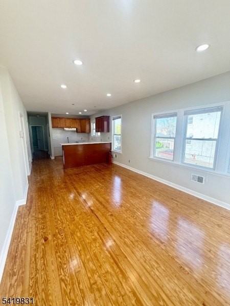 204 Burgess Pl - Photo 7 of 19