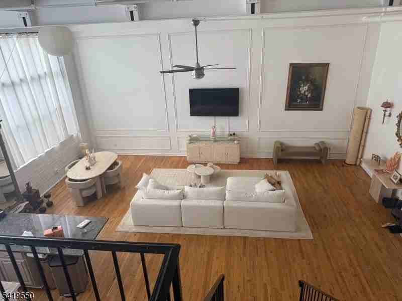 350 Scotland Rd #105 - Photo 6 of 17