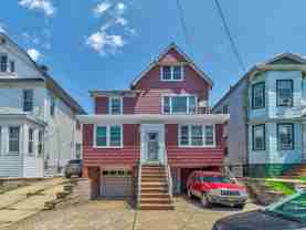 33 E 42nd St - Photo 1 of 1