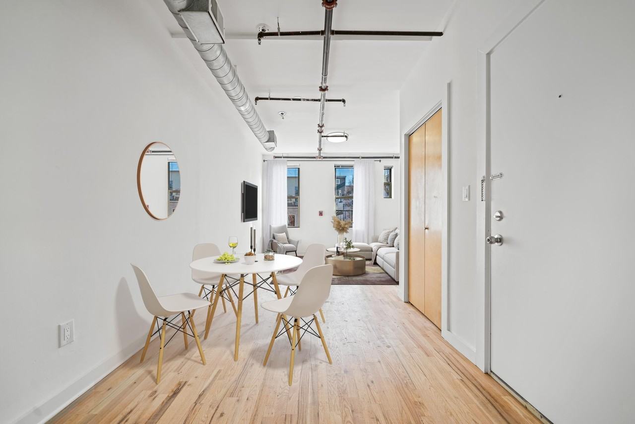 615 Monroe St #1 - Photo 3 of 10