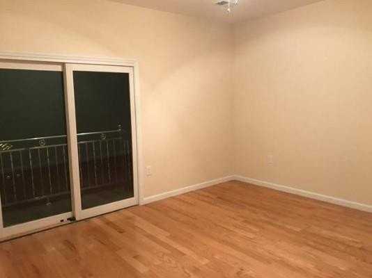 17 Gardner Ave #2 - Photo 5 of 7