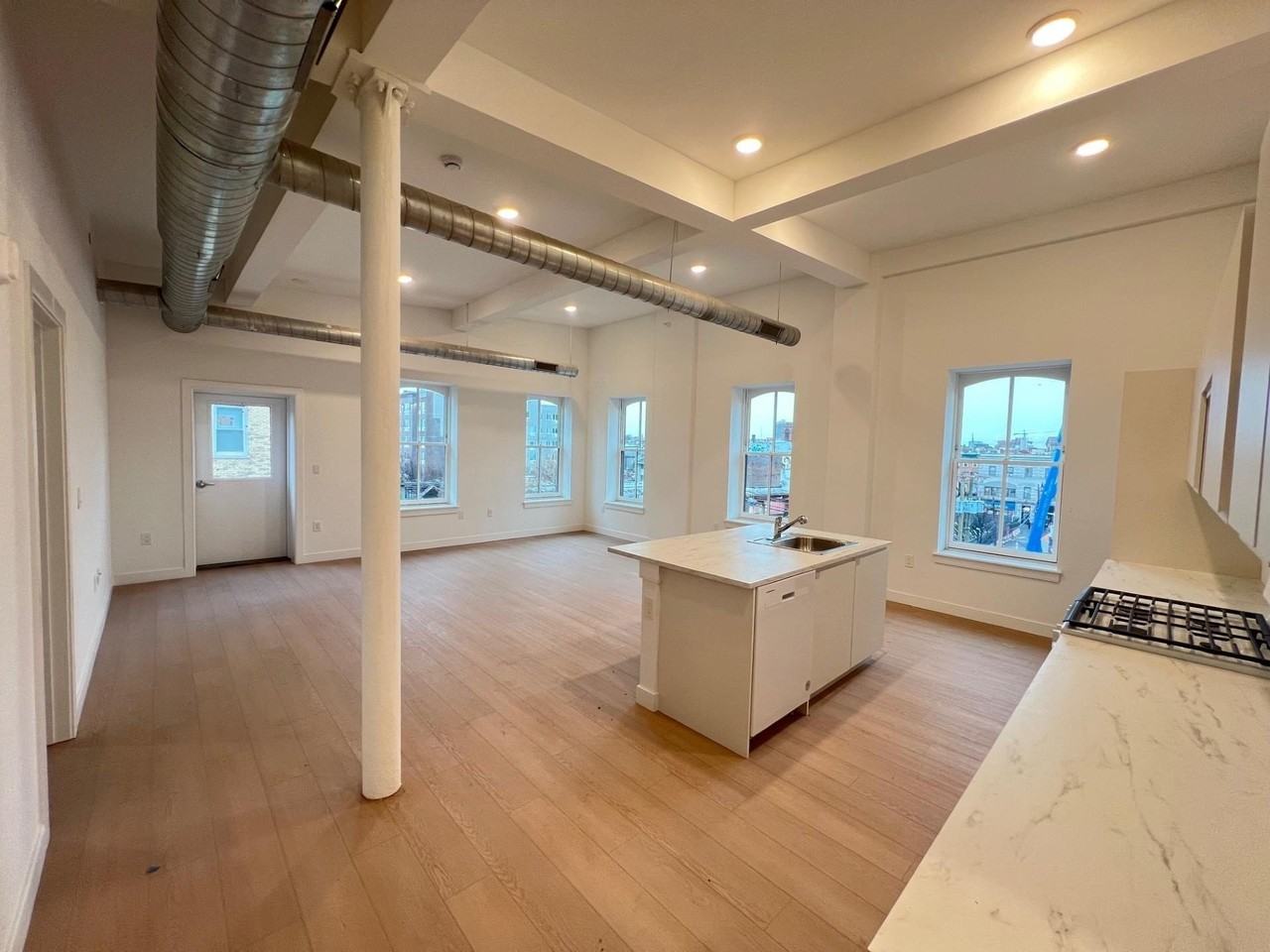 141 Christopher Columbus Dr #3 - Photo 3 of 17