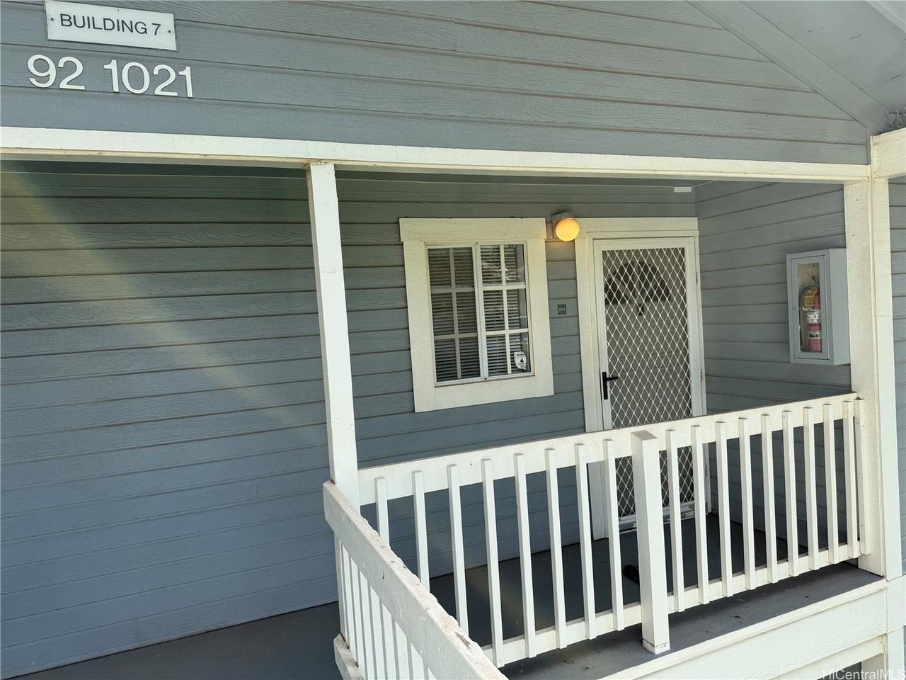 92-1021 Nou St Bldg 7 - Photo 2 of 25