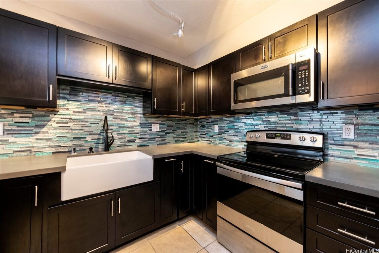 333 Aoloa St Apt 304 - Photo 7 of 23