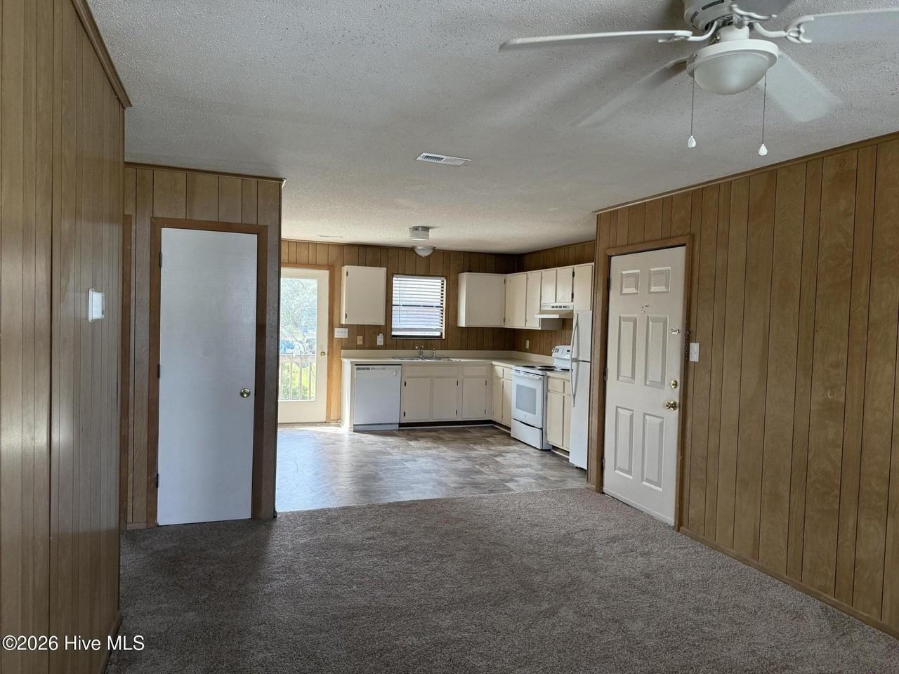 3809 Symi Cir Apt 7 - Photo 2 of 7