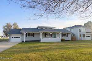 featured image of 350 Country Club Ln