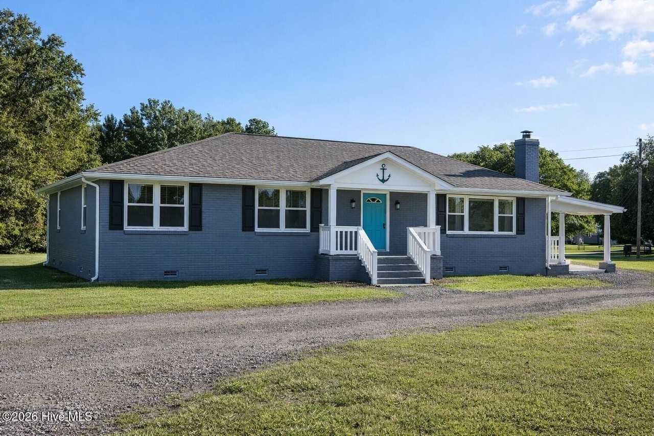 786 Old Winberry Rd - Photo 2 of 6