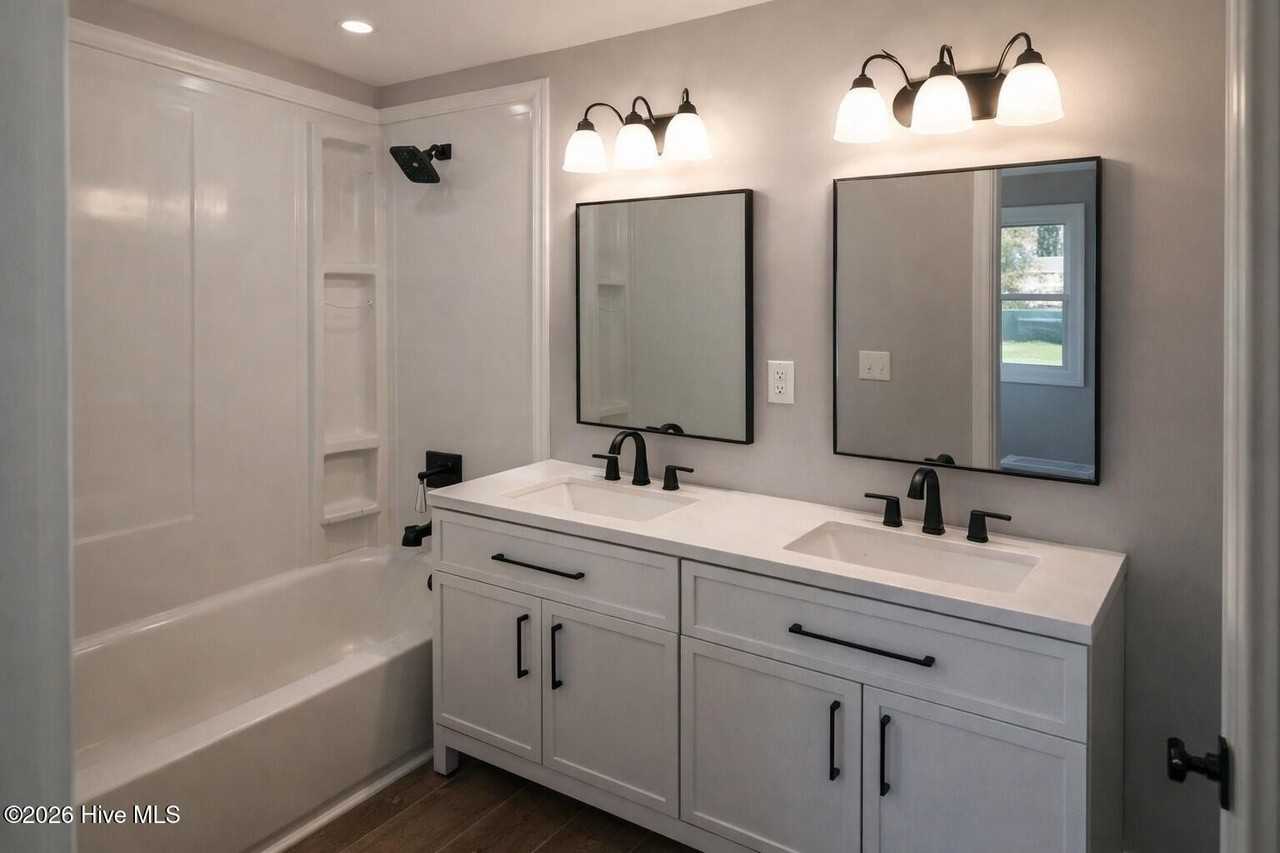 786 Old Winberry Rd - Photo 4 of 6