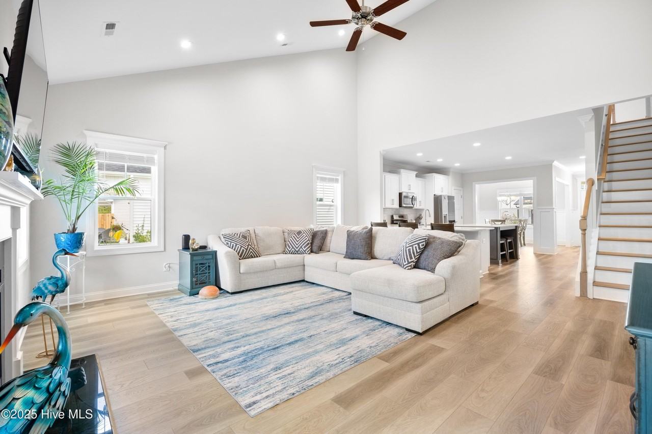 2750 Longleaf Pine Cir - Photo 5 of 44