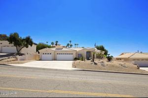 featured image of 4014 Cherry Tree Blvd