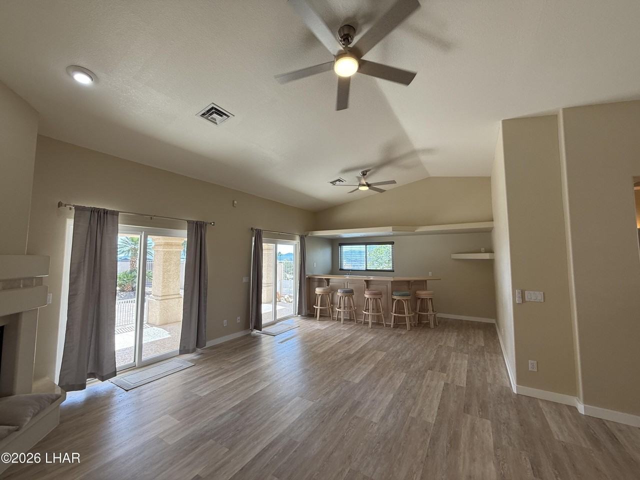 4014 Cherry Tree Blvd - Photo 5 of 30