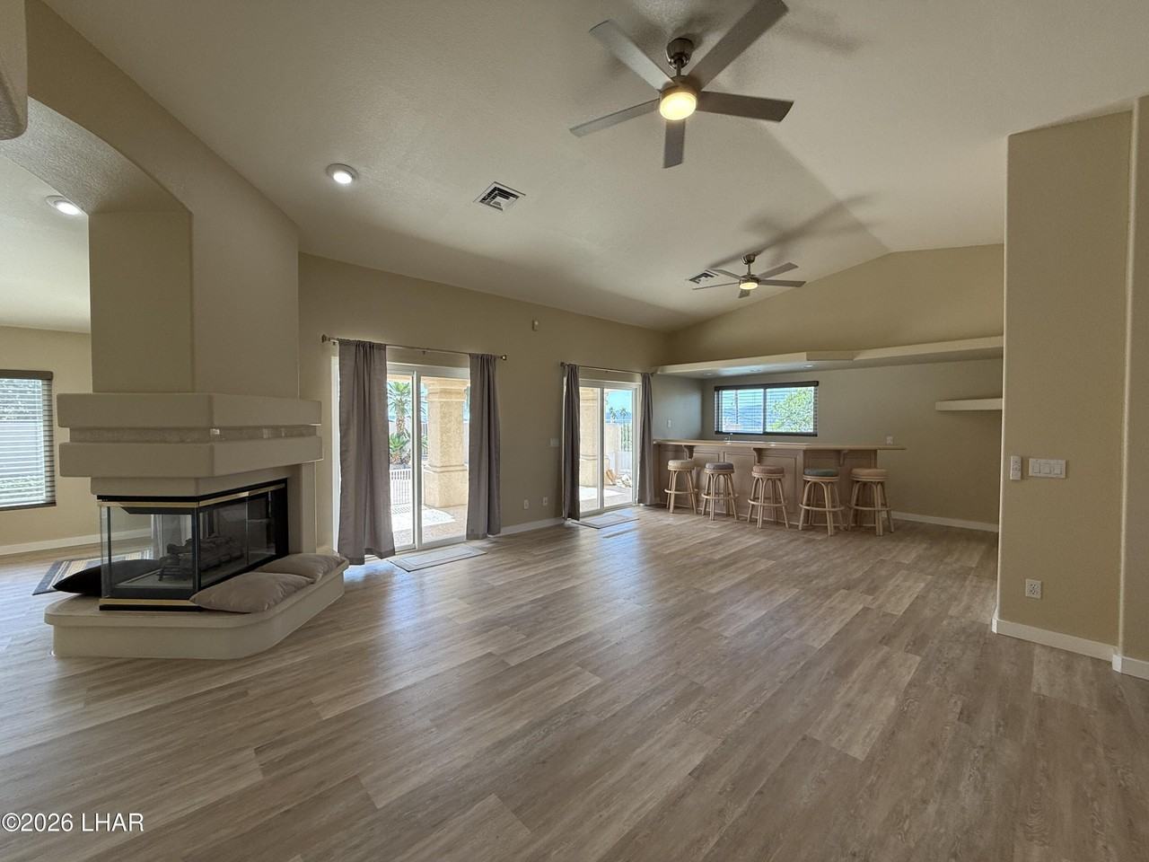 4014 Cherry Tree Blvd - Photo 6 of 30