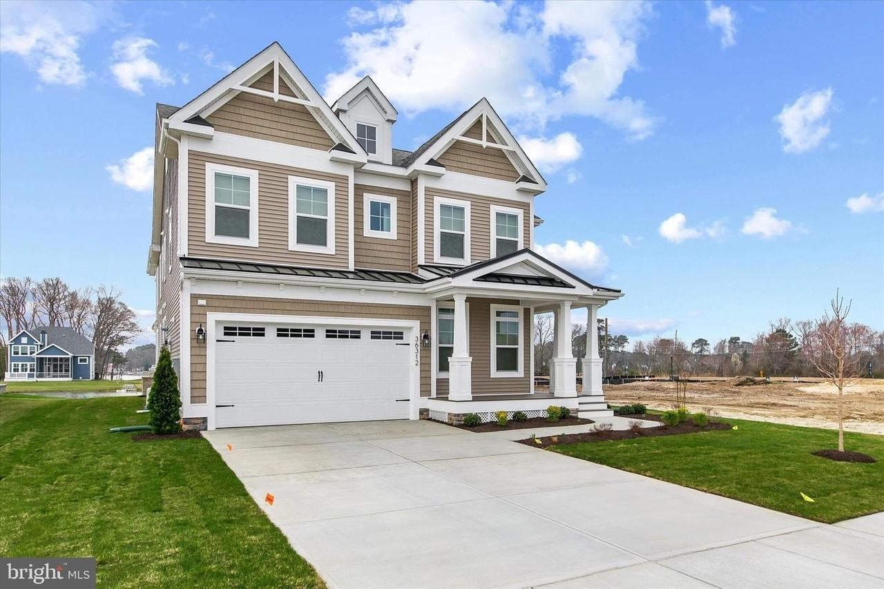 36312 Sturgis Ln - Photo 2 of 10