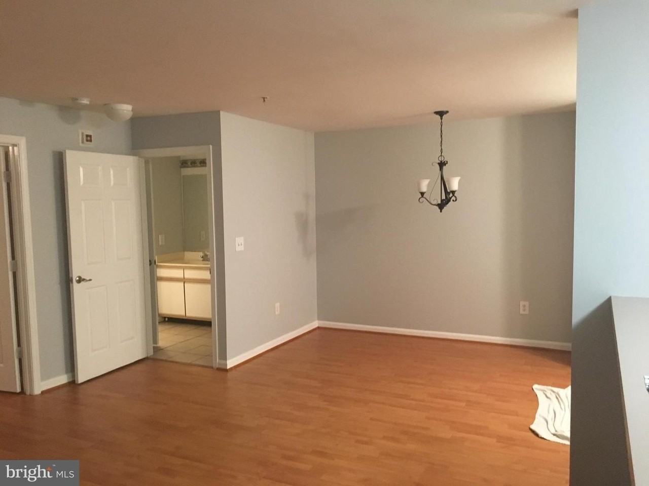 501 Mathias Hammond Way - Photo 2 of 4