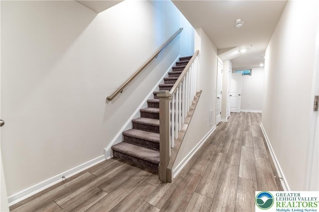 4936 Brookside Ct - Photo 5 of 34