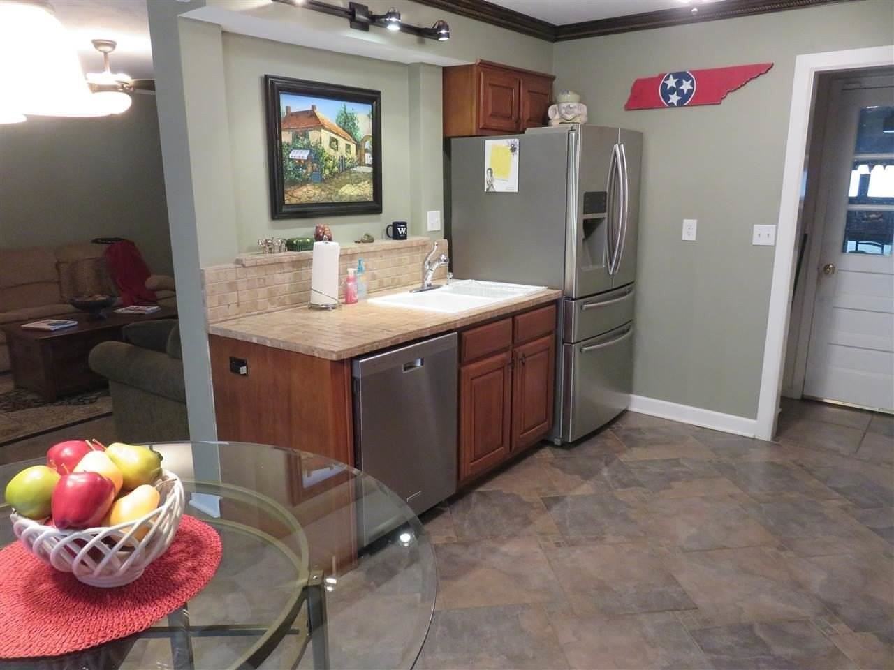 369 Booth Ln - Photo 2 of 5