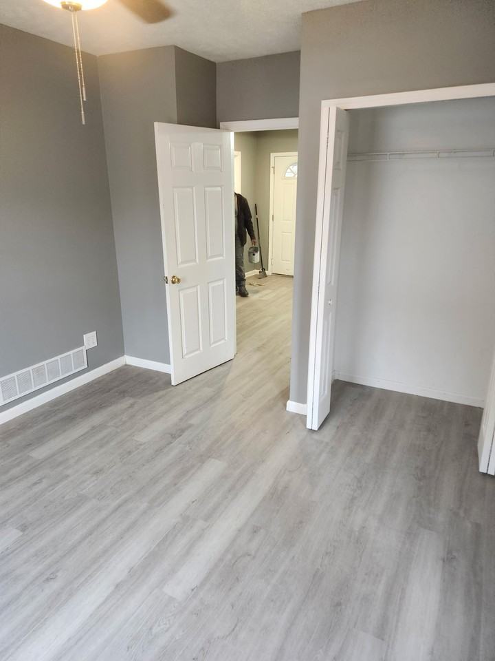 12224 Fairview Ct Frnt Down - Photo 5 of 5