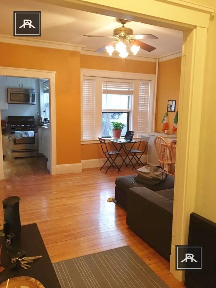 100 Washington St - Photo 2 of 9