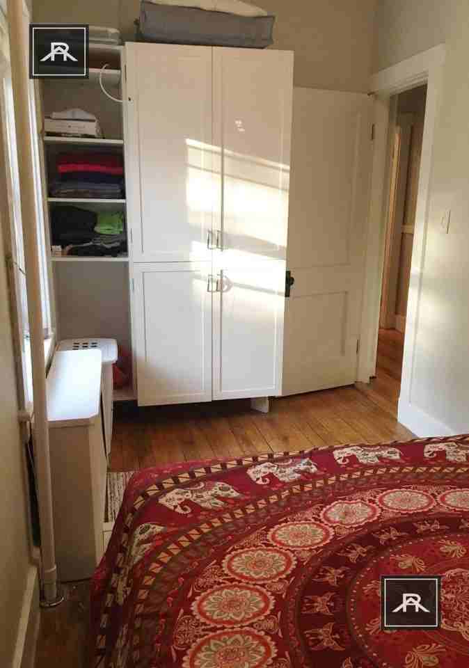 100 Washington St - Photo 5 of 9